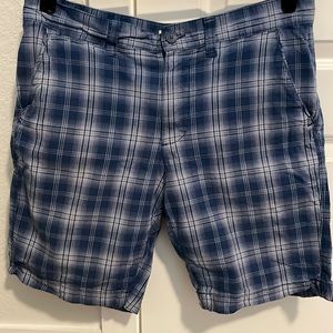 Men’s plaid shorts